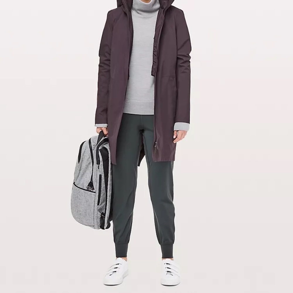 Lululemon high rise Black Joggers
